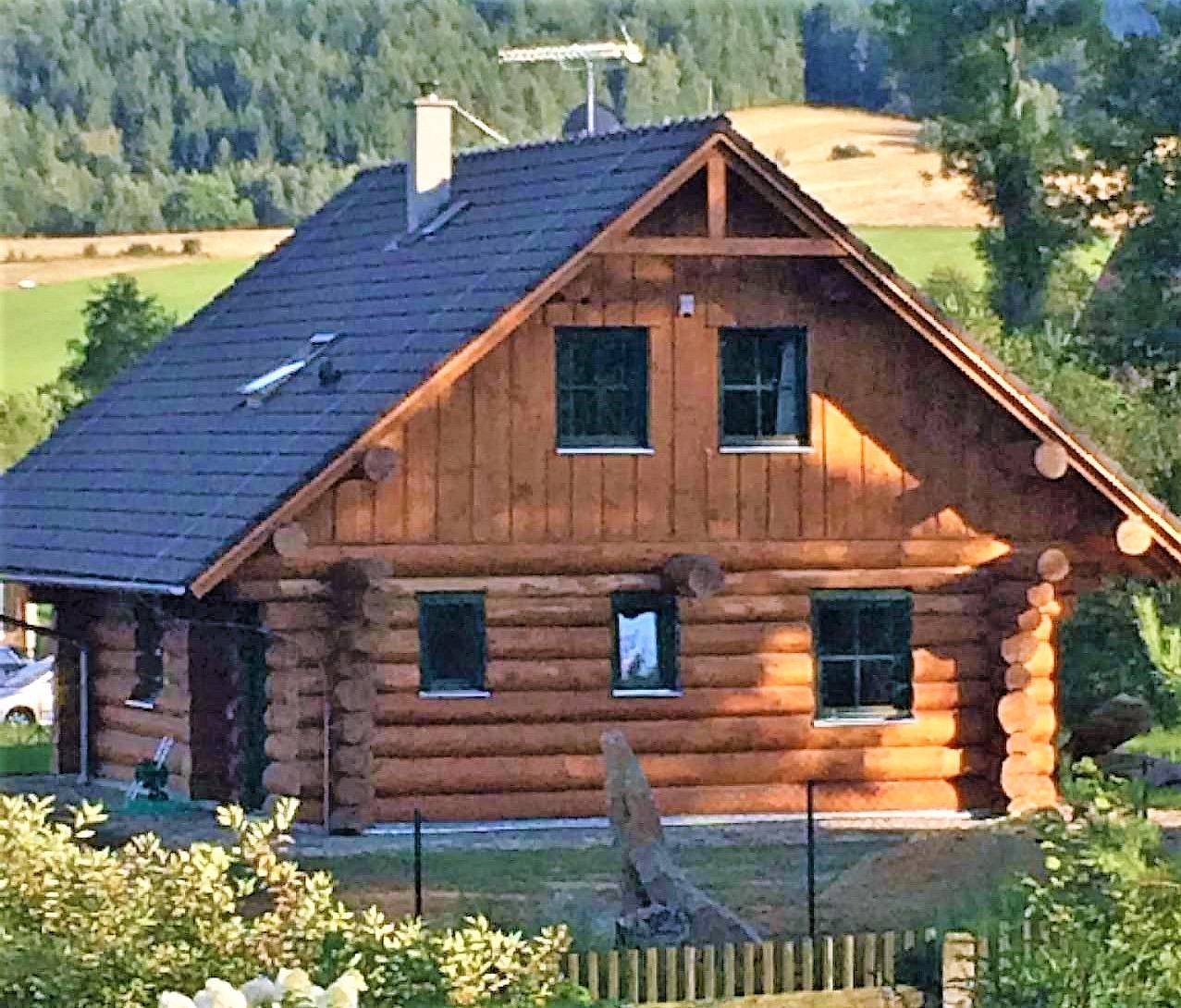 Alloggio in una capanna di legno a Horní Podluží