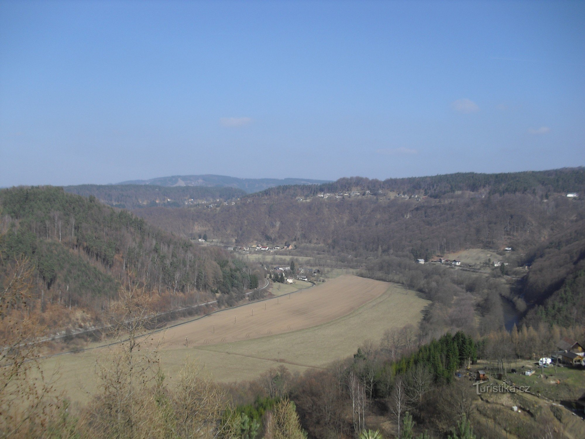 Vallée de Jizera depuis le rocher de Zdenica