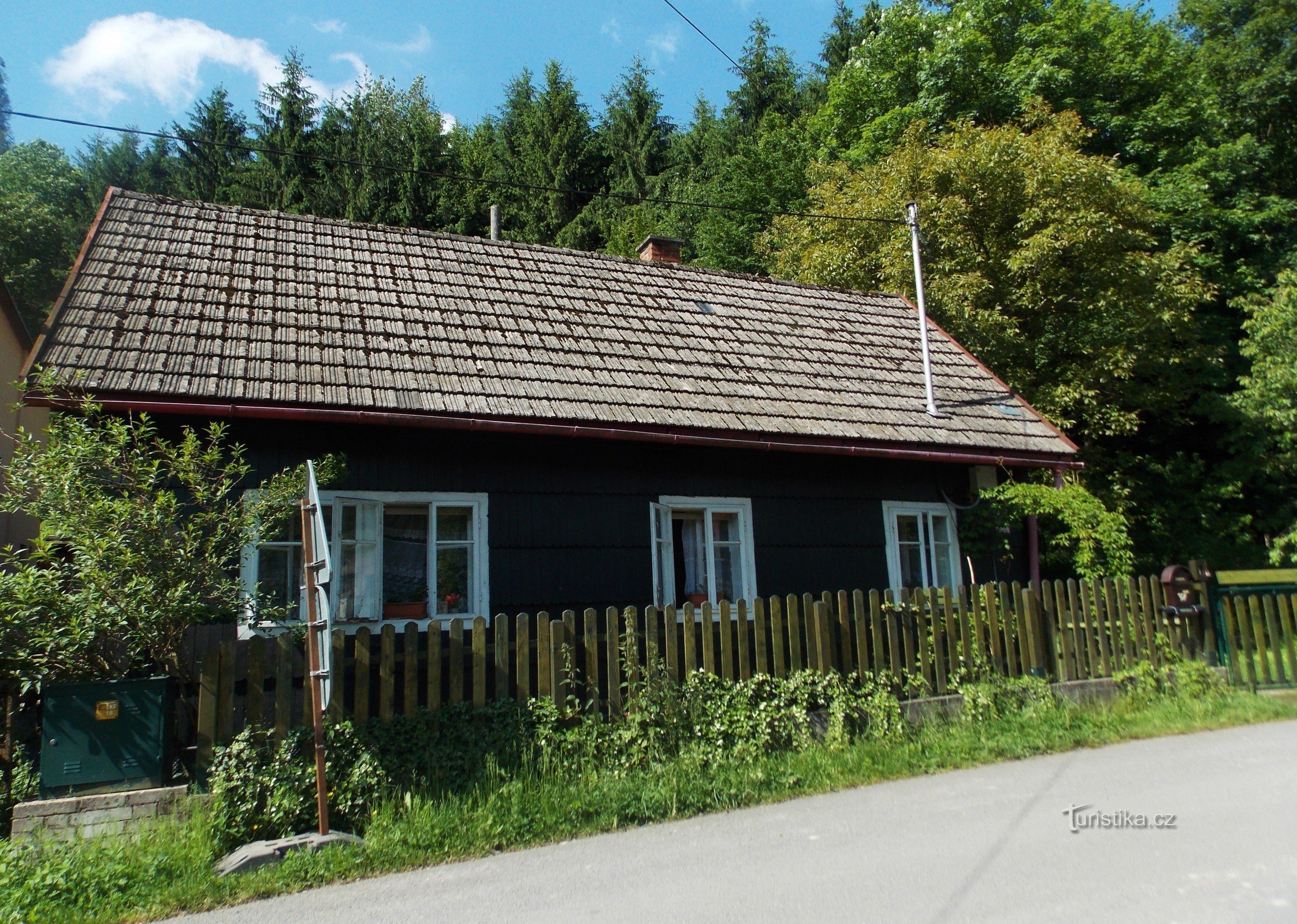 À travers la vallée de Velké Skalník - une partie locale de Vsetín