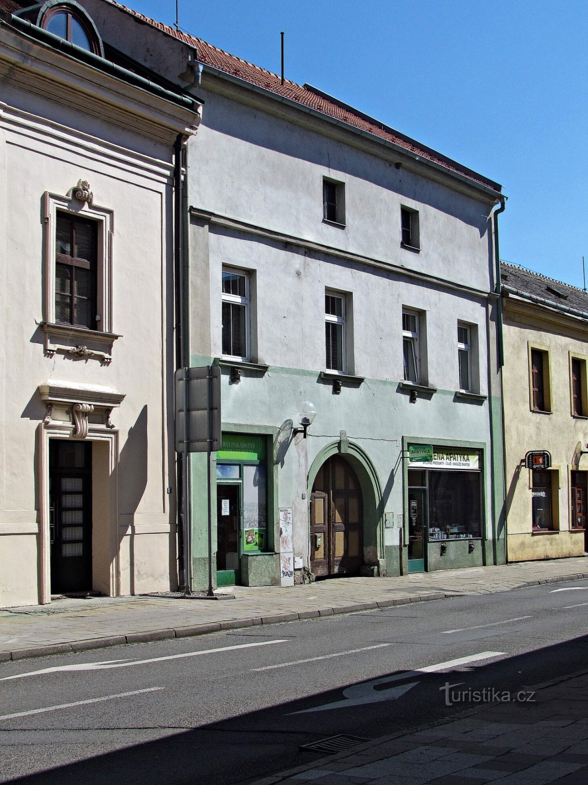 Uherské Hradiště - Vodní-gatan med det tidigare kapellet St. Elizabeth