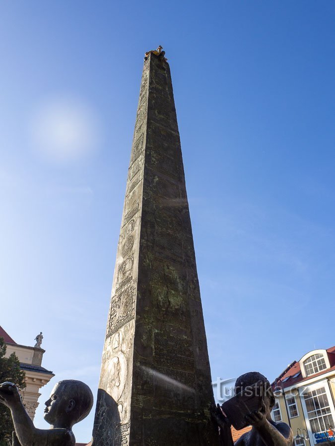 Uherský Brod - obelisk Via Lucis