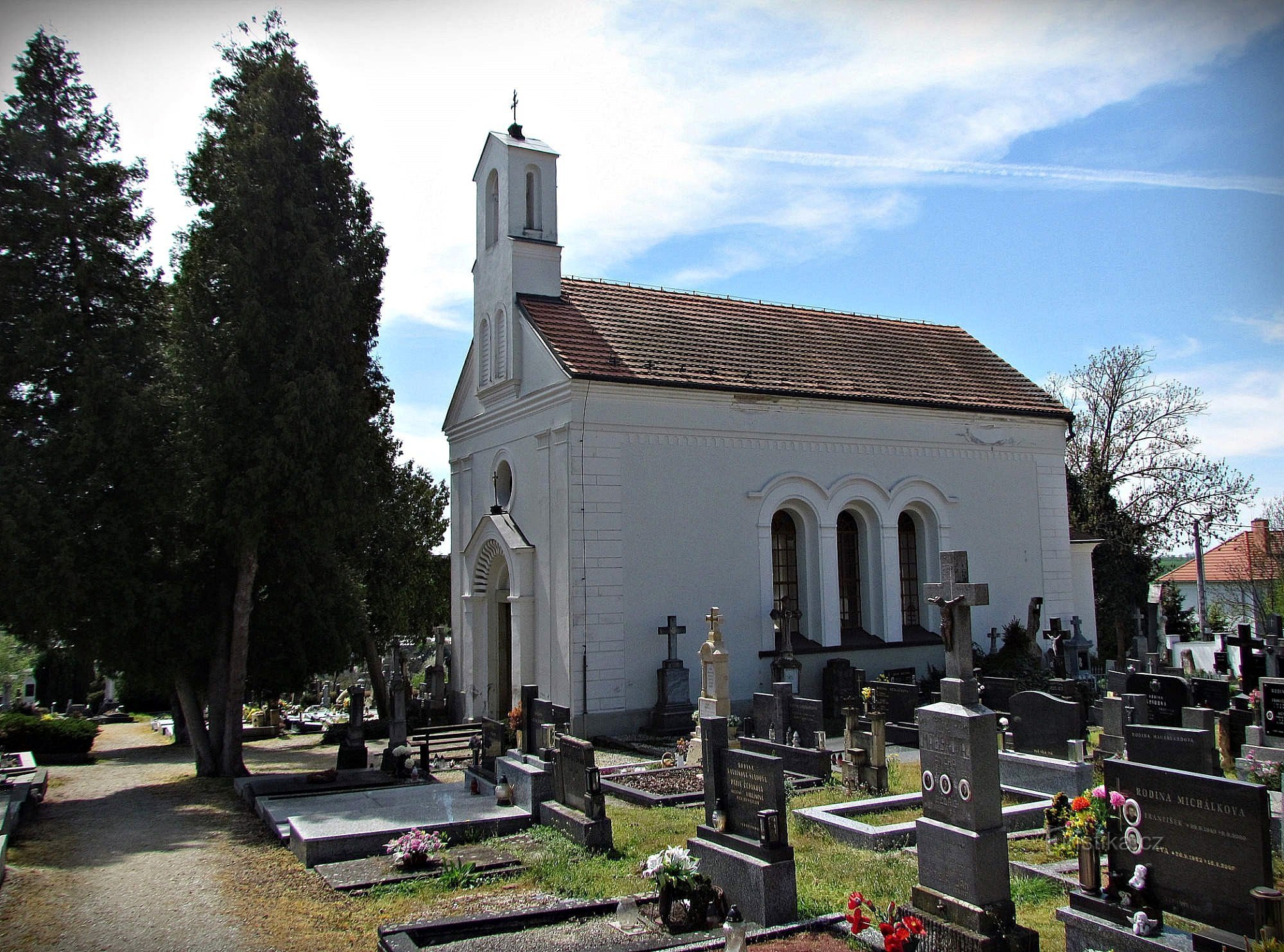 Uherský Brod - Cimitir și capelă vechi