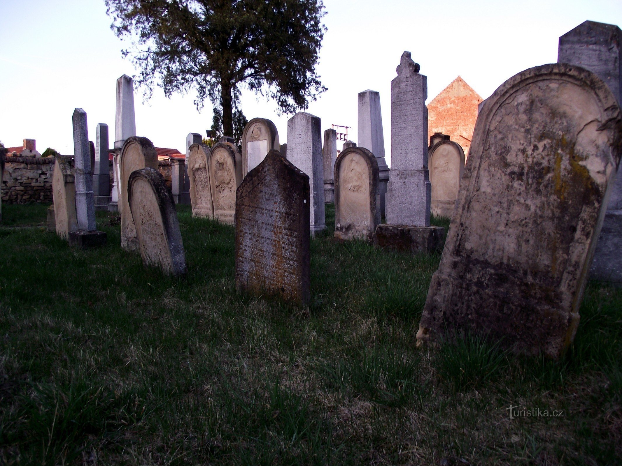 Uherský Ostroh – zsidó temető