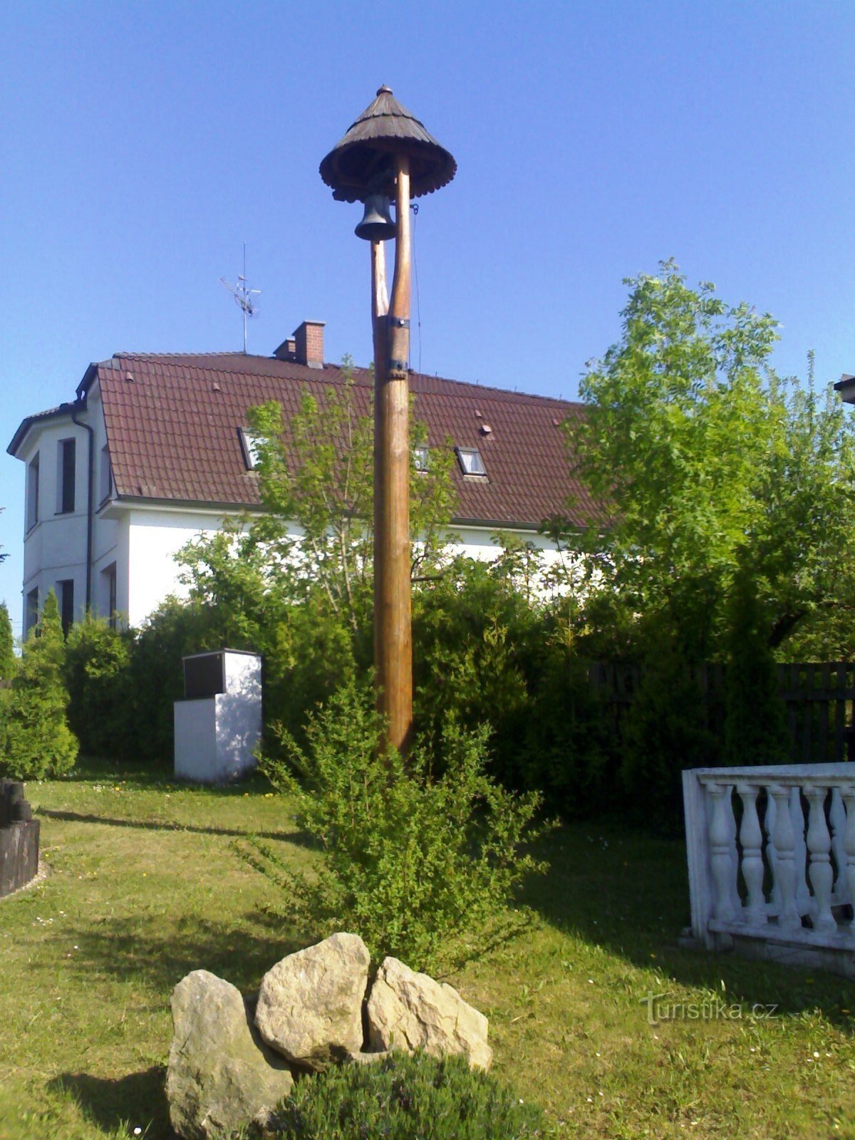 Újezt lângă Sezemic