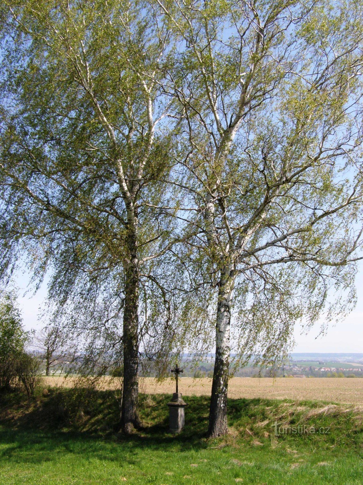 Újezdec - kruis, voormalige hoef