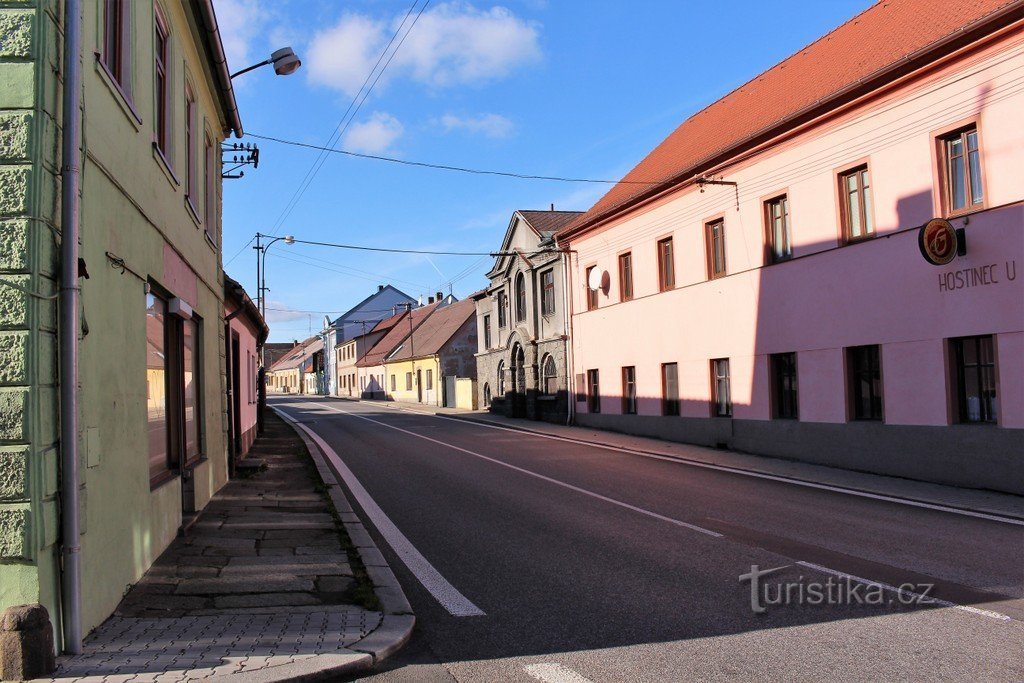 Rua da praça