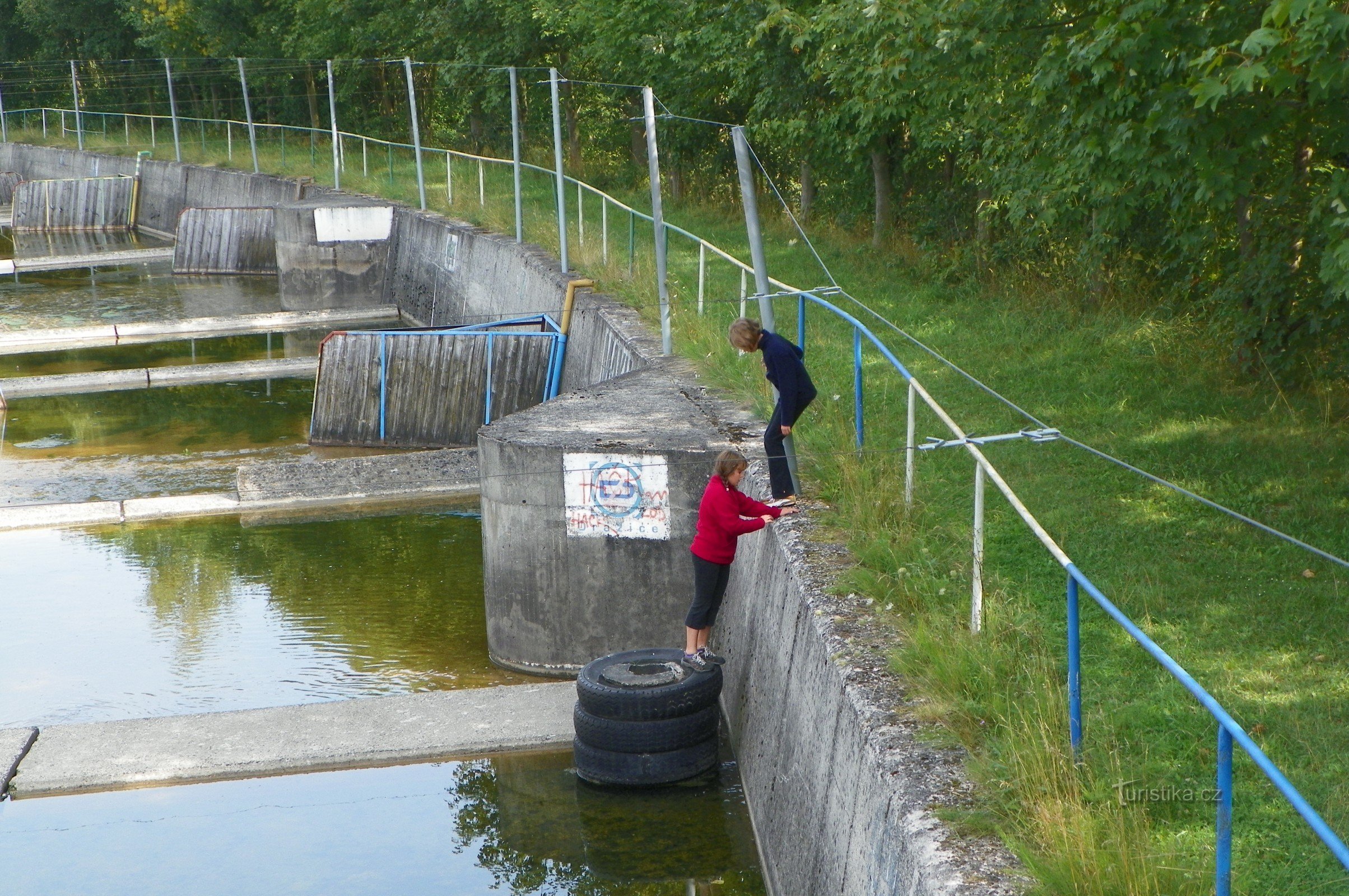 Konstgjord kanal under Trnávka