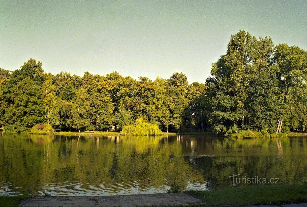 Uničovský dam