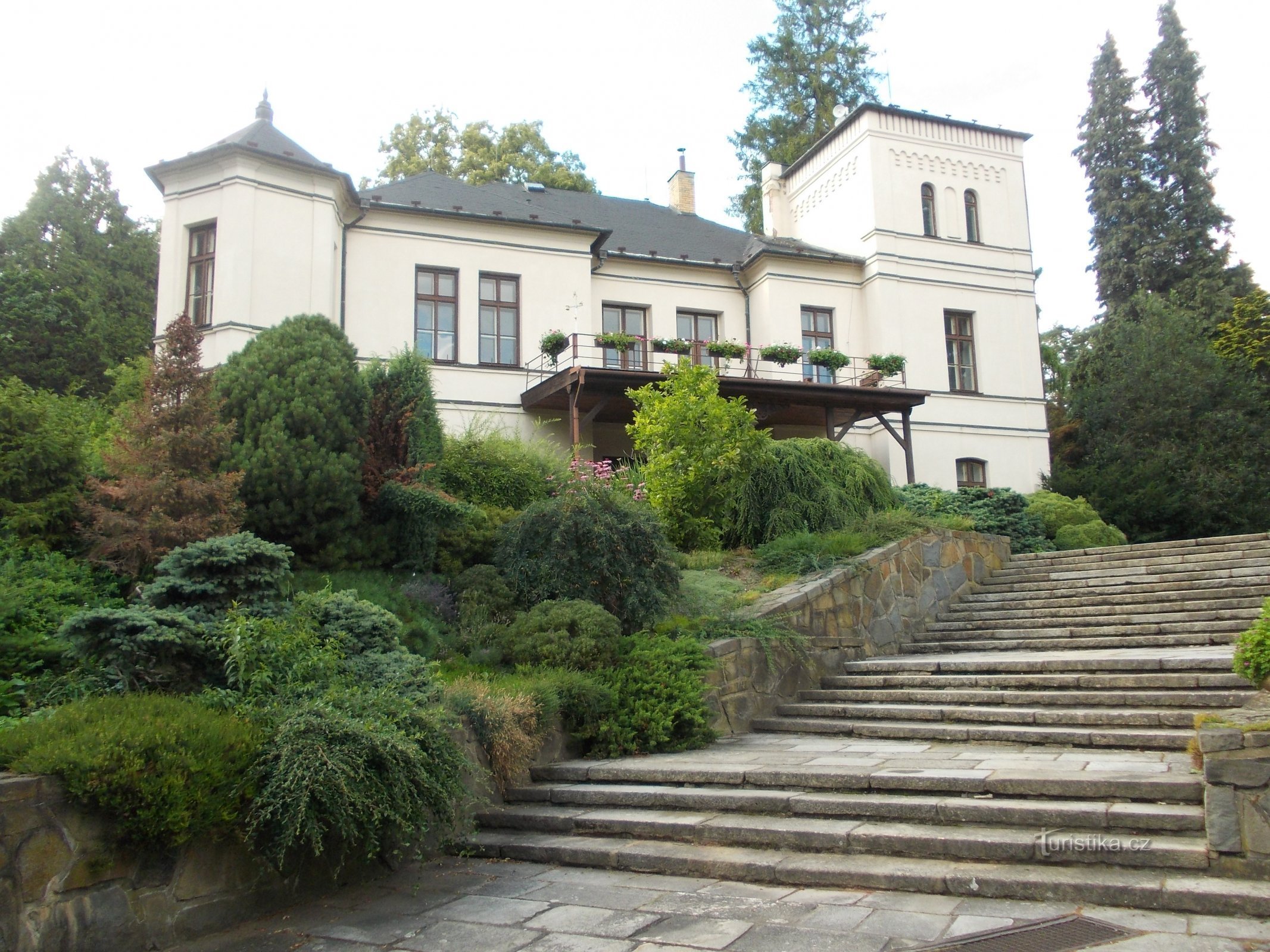 adapted staircase to the castle