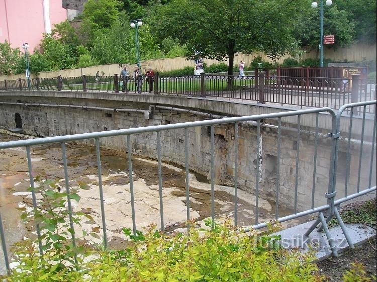 Depósitos no rio Teplá