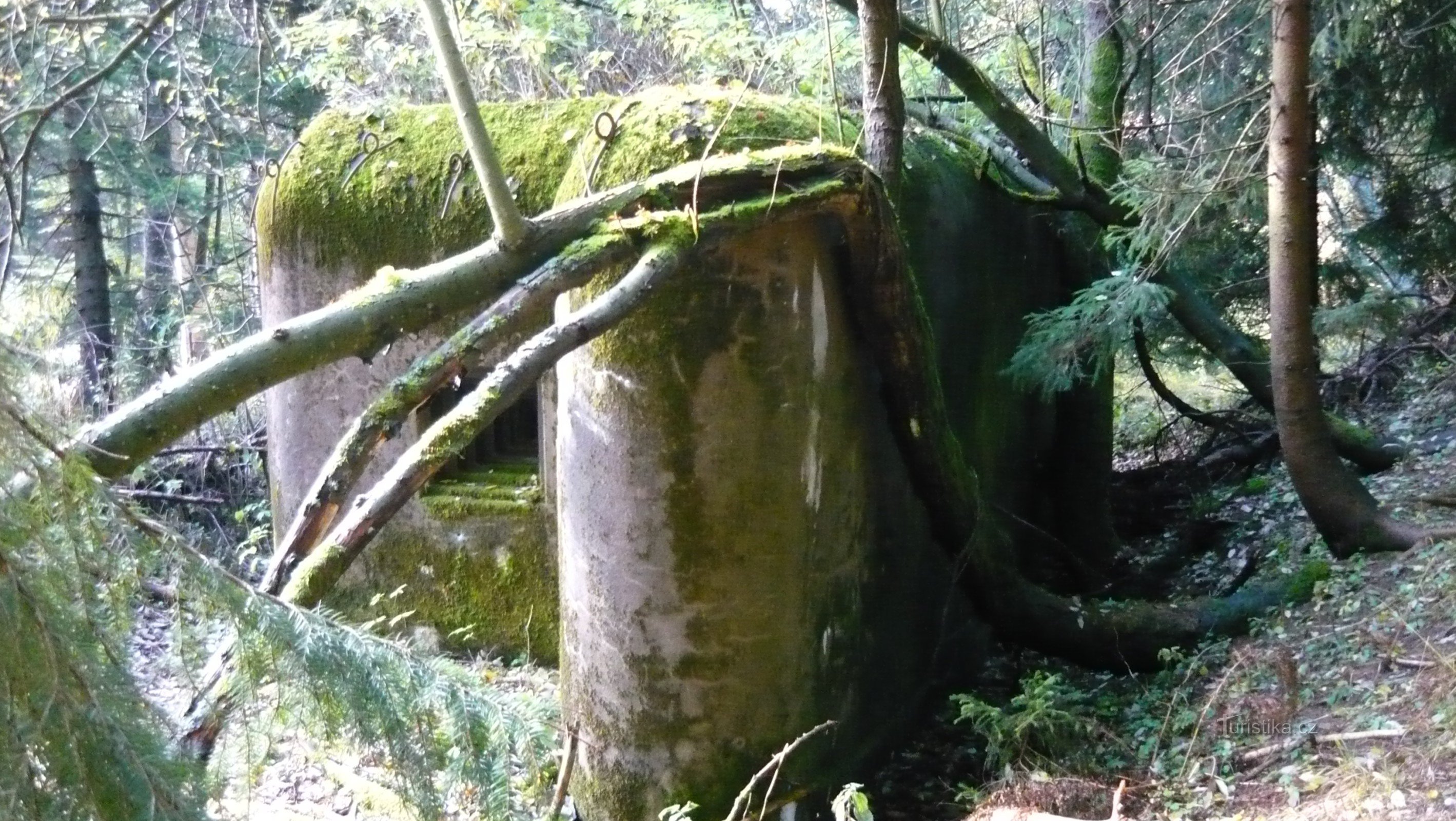 Tronçon de fortification légère Z1 Rychory