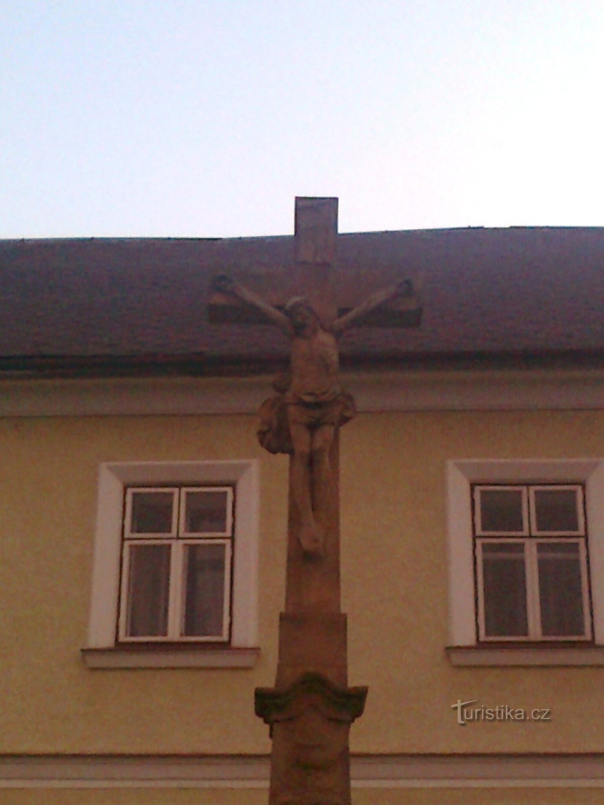 Усов - Доубравский крест