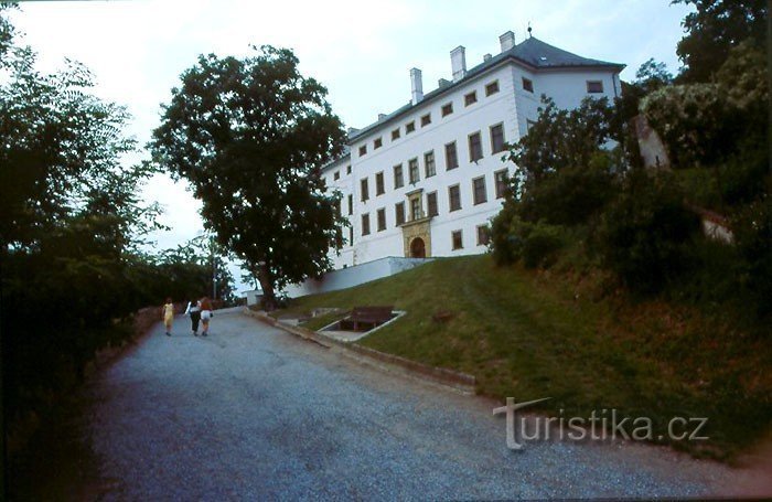 Úsov - slott