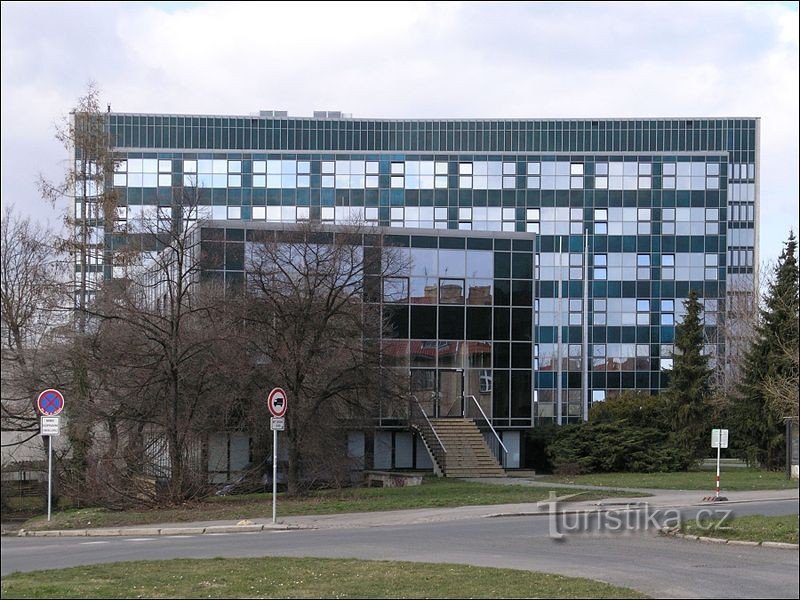 Institut de chimie macromoléculaire de l'Académie des sciences de la République tchèque à Petřiny