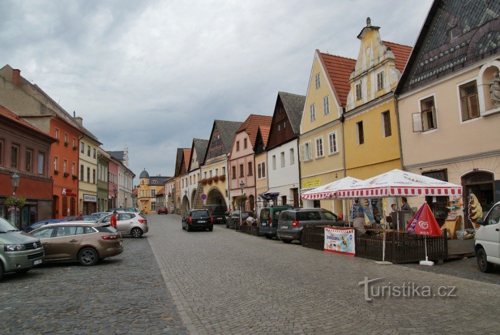 Úštěk - gabled houses