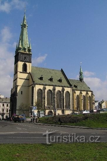 Ústí nad Labem: Kerk van de Hemelvaart van de Maagd Maria