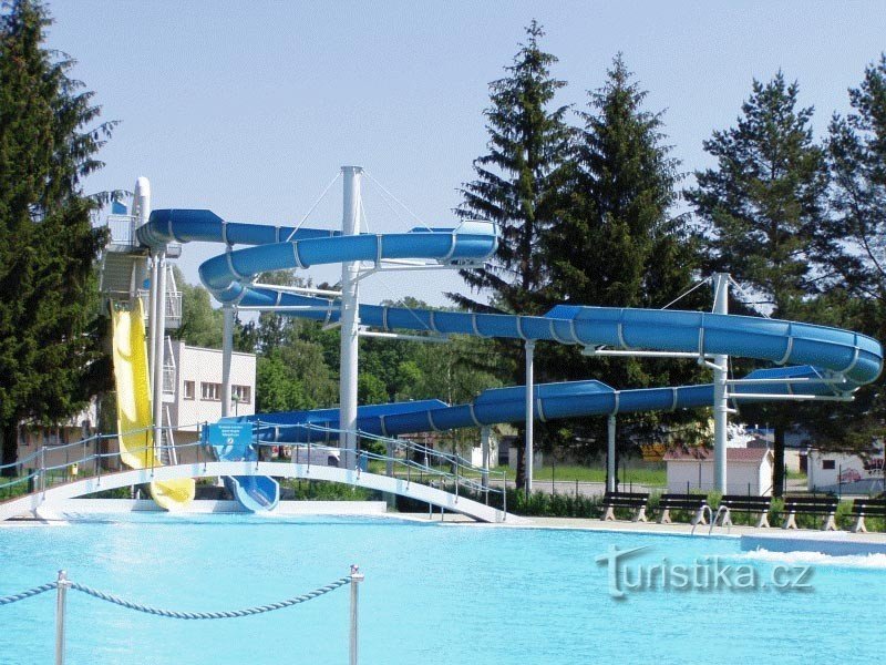 Ústí nad Orlicí - waterpark, zwembad (foto genomen van de website van de exploitant)