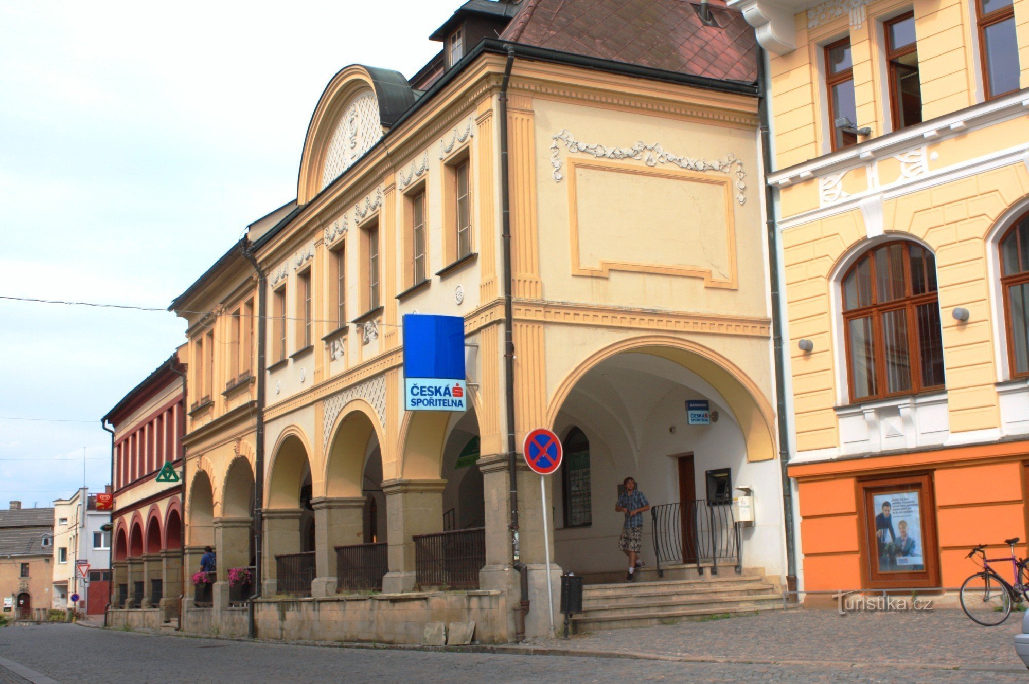 Ústí nad Orlicí - spomen ploča Magdalene Dobromile Rettigove.