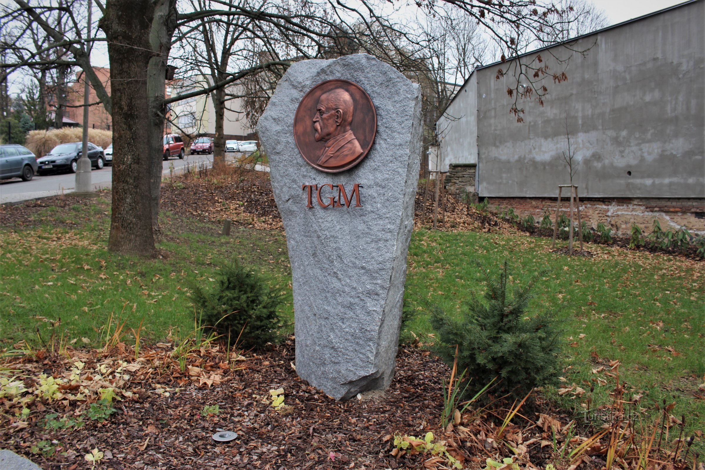 Ústí nad Orlicí - relief avec un portrait de TGM