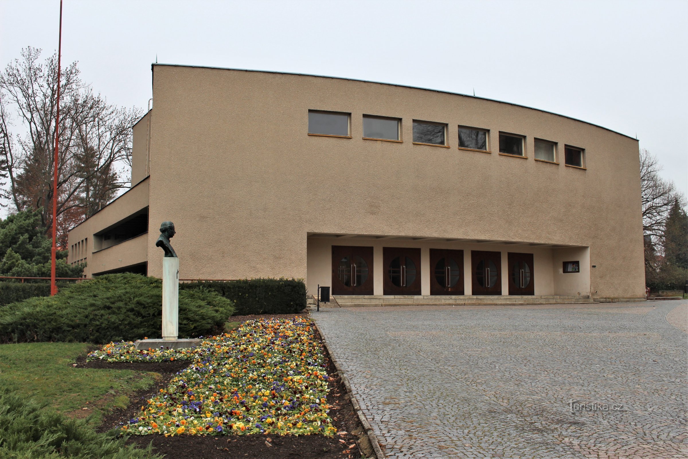 Ústí nad Orlicí - statue af Jaroslav Kocian