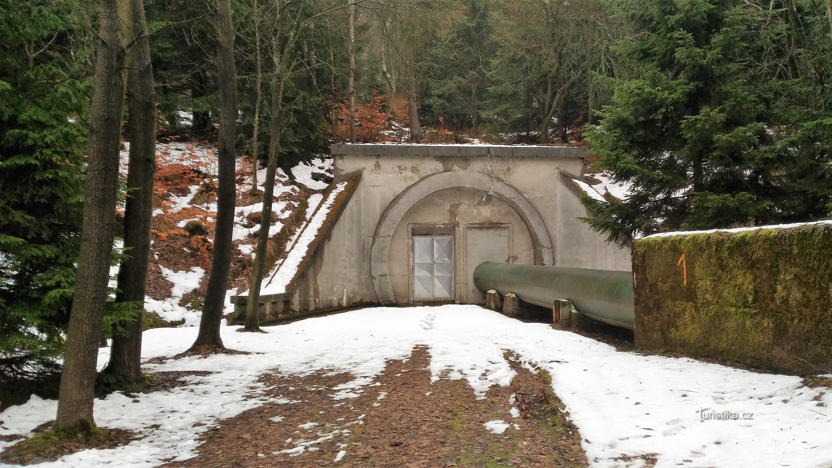 L'embouchure des tunnels sous pression.