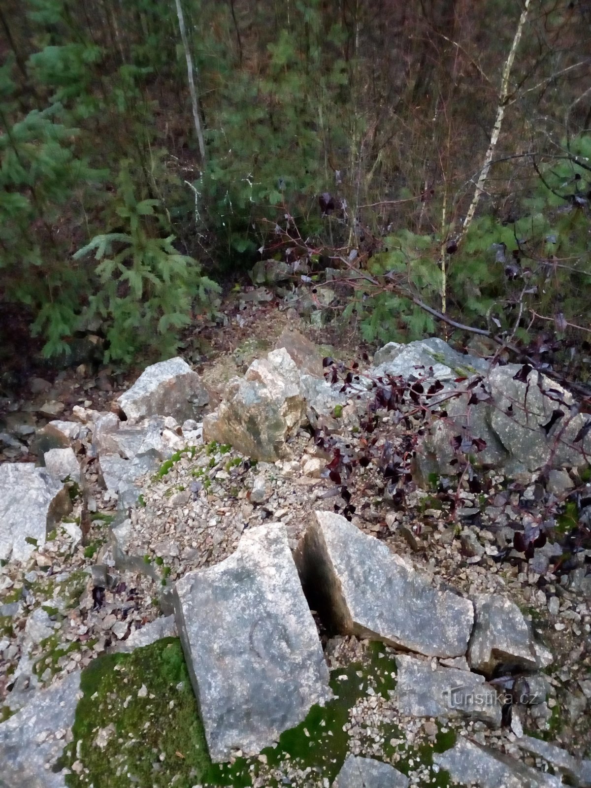 Utín - una antigua cantera para la extracción de mineral de hierro