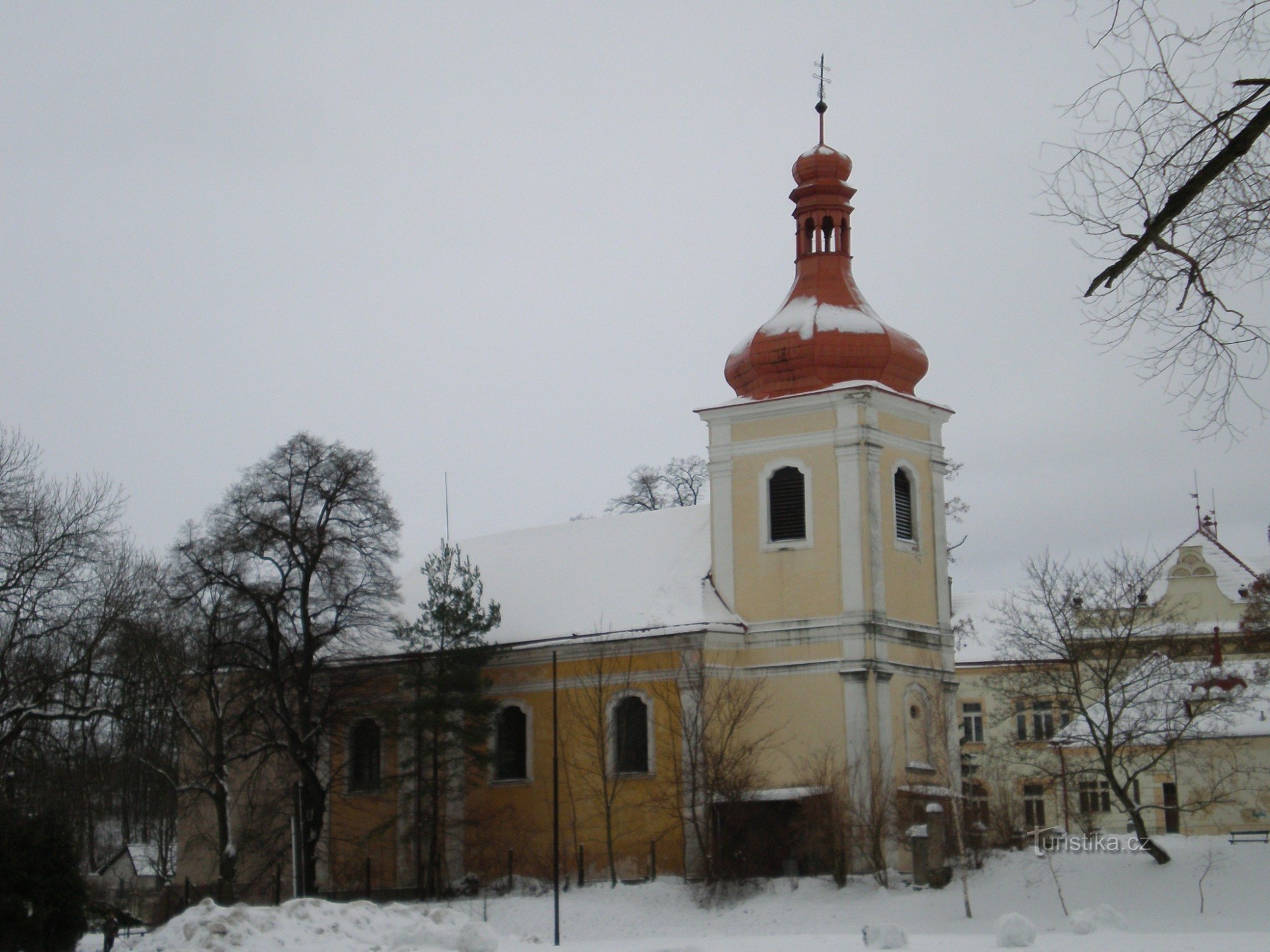 Uvaly - Kyrkan av bebådelsen av St. Mary