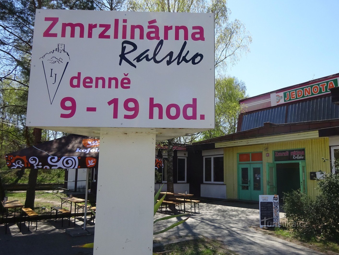 Increíble tienda de dulces y nieve dulce, o lo difícil que fue en el séptimo cielo helado