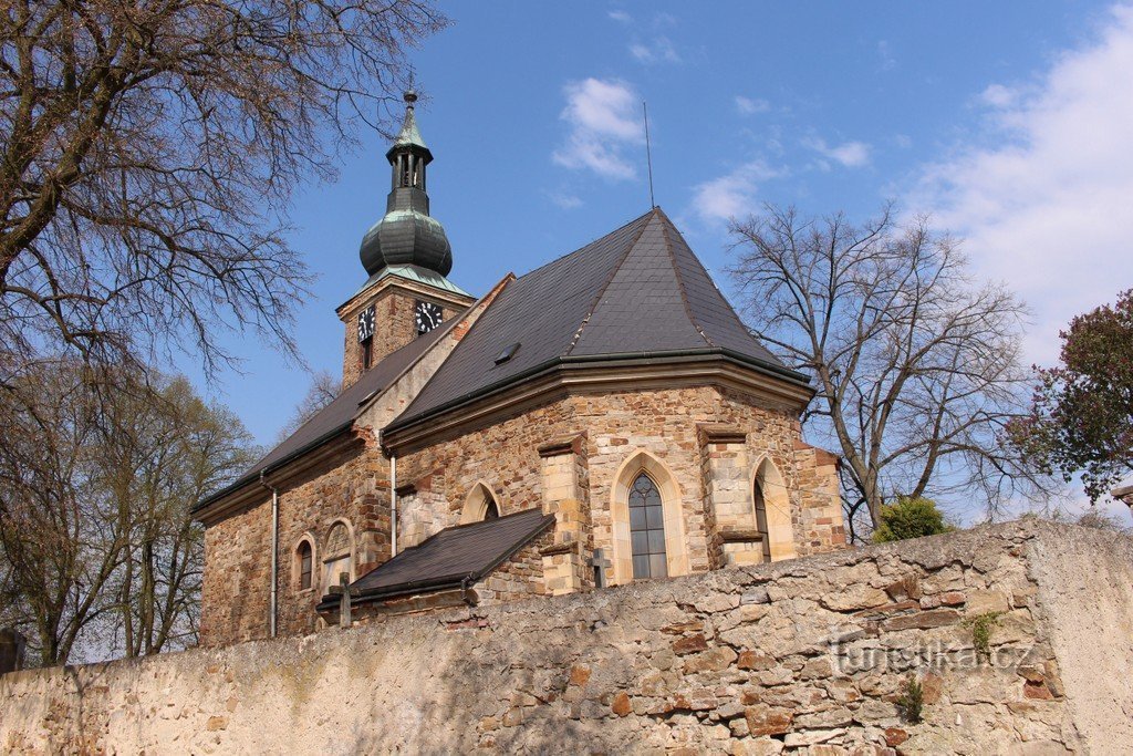 Úžice, kostel Nanebevzetí Panny Marie