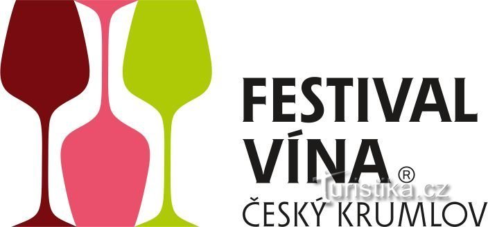 I Český Krumlov høstede de vinstokkene for tredje gang