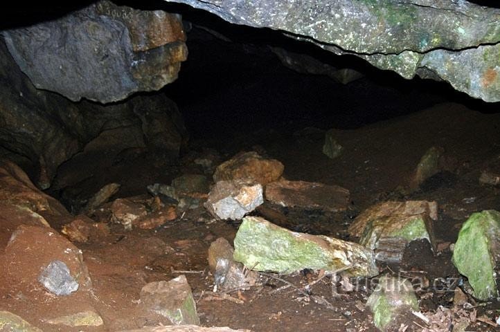 in der Höhle