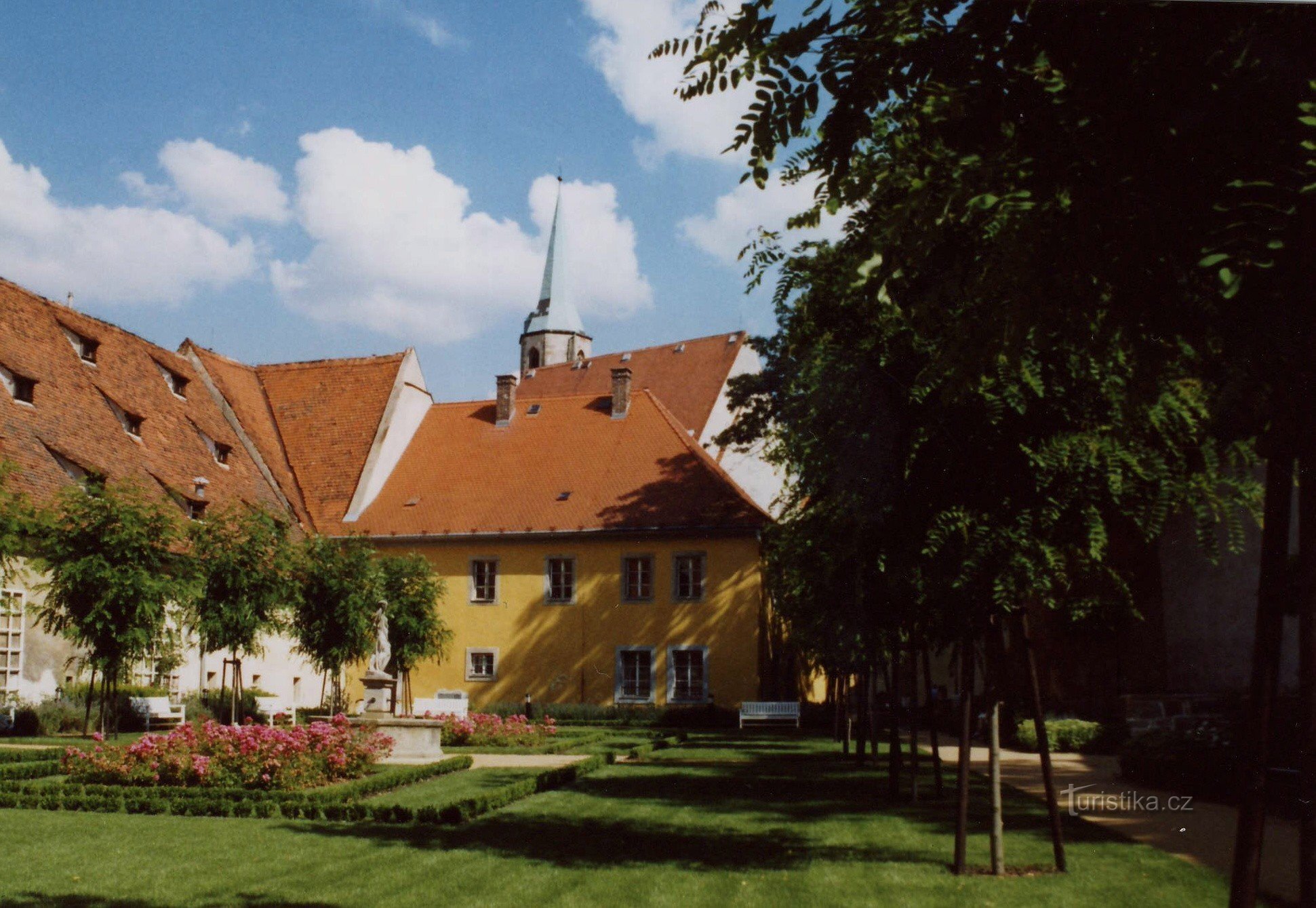 im Klostergarten