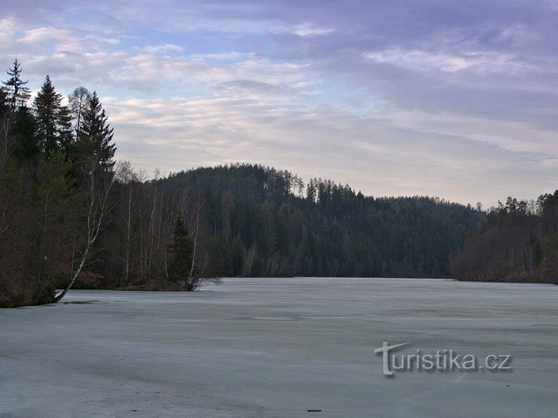 Sredinom ožujka još je zaleđeno