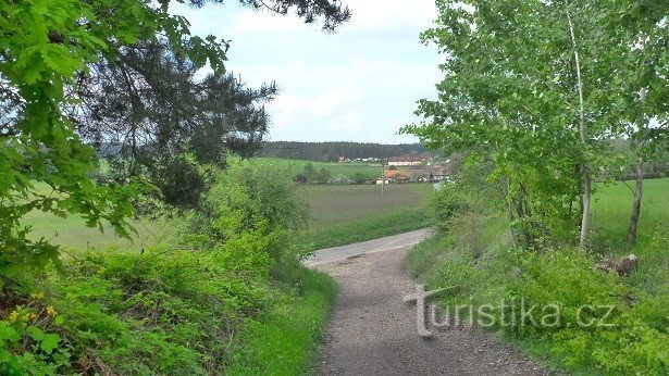 in the background the village of Seník