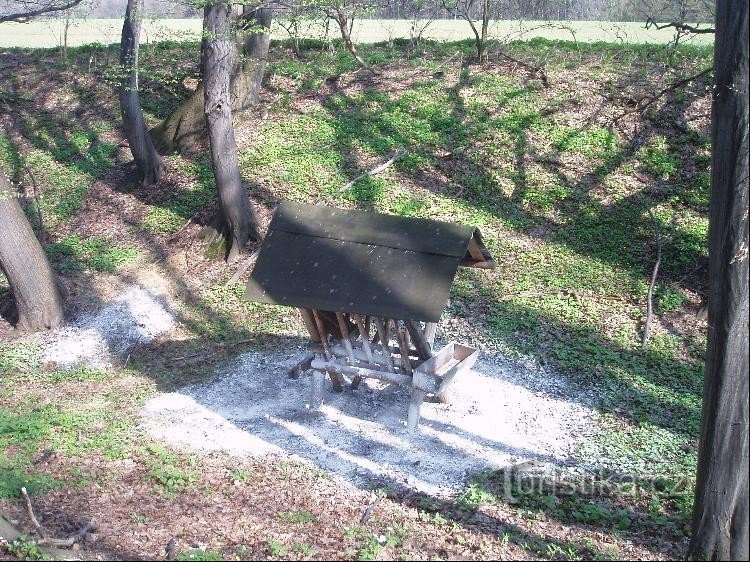 într-o cravată Trnávka nad rybníkom