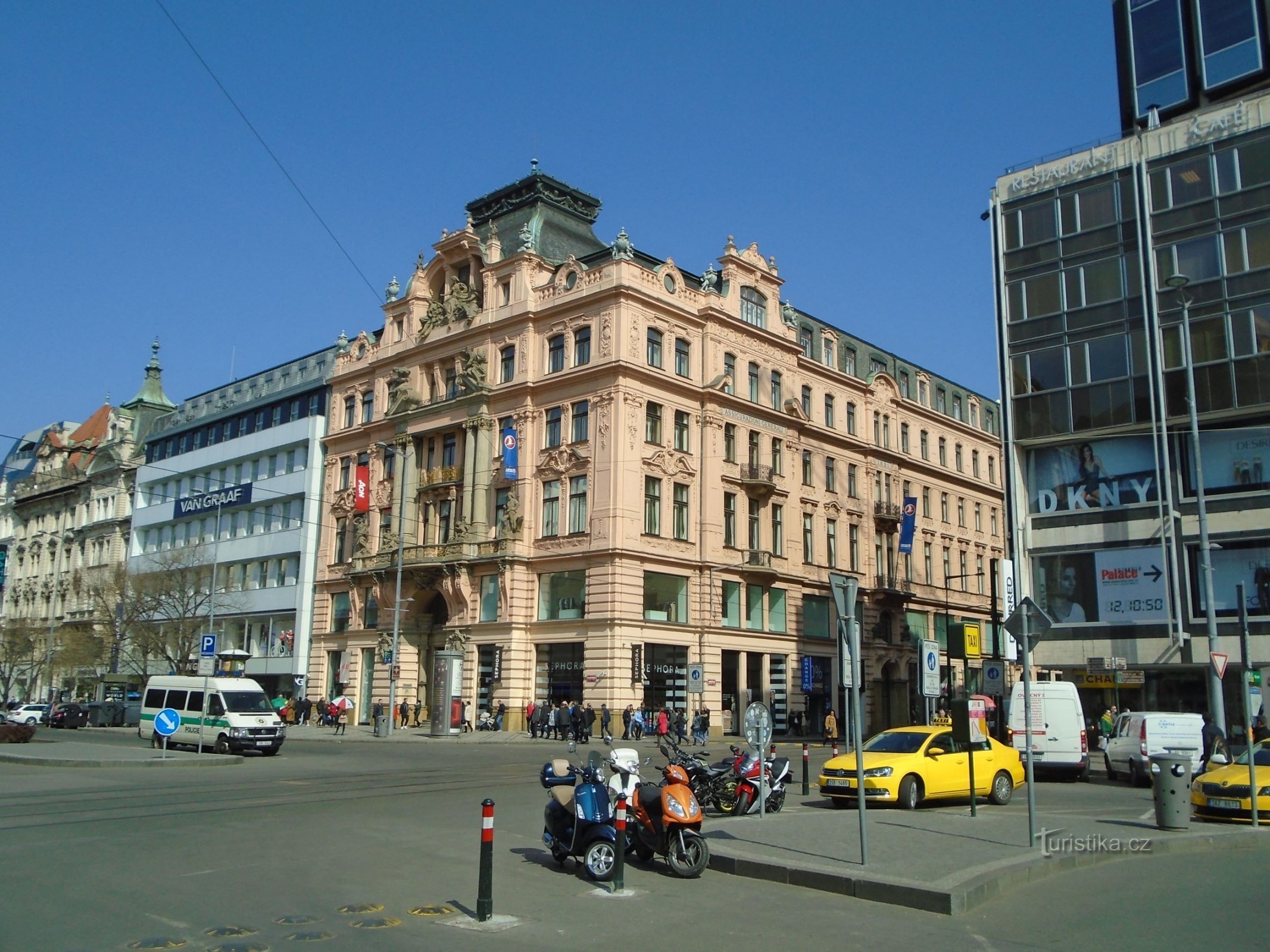 Piazza Venceslao n. 832 (Praga, 1.4.2019 aprile XNUMX)