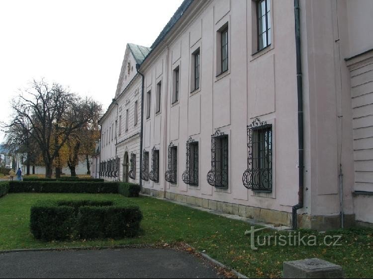 Valašské Meziříčí - Castillo de Kinsky: Valašské Meziříčí - Castillo de Kinsky