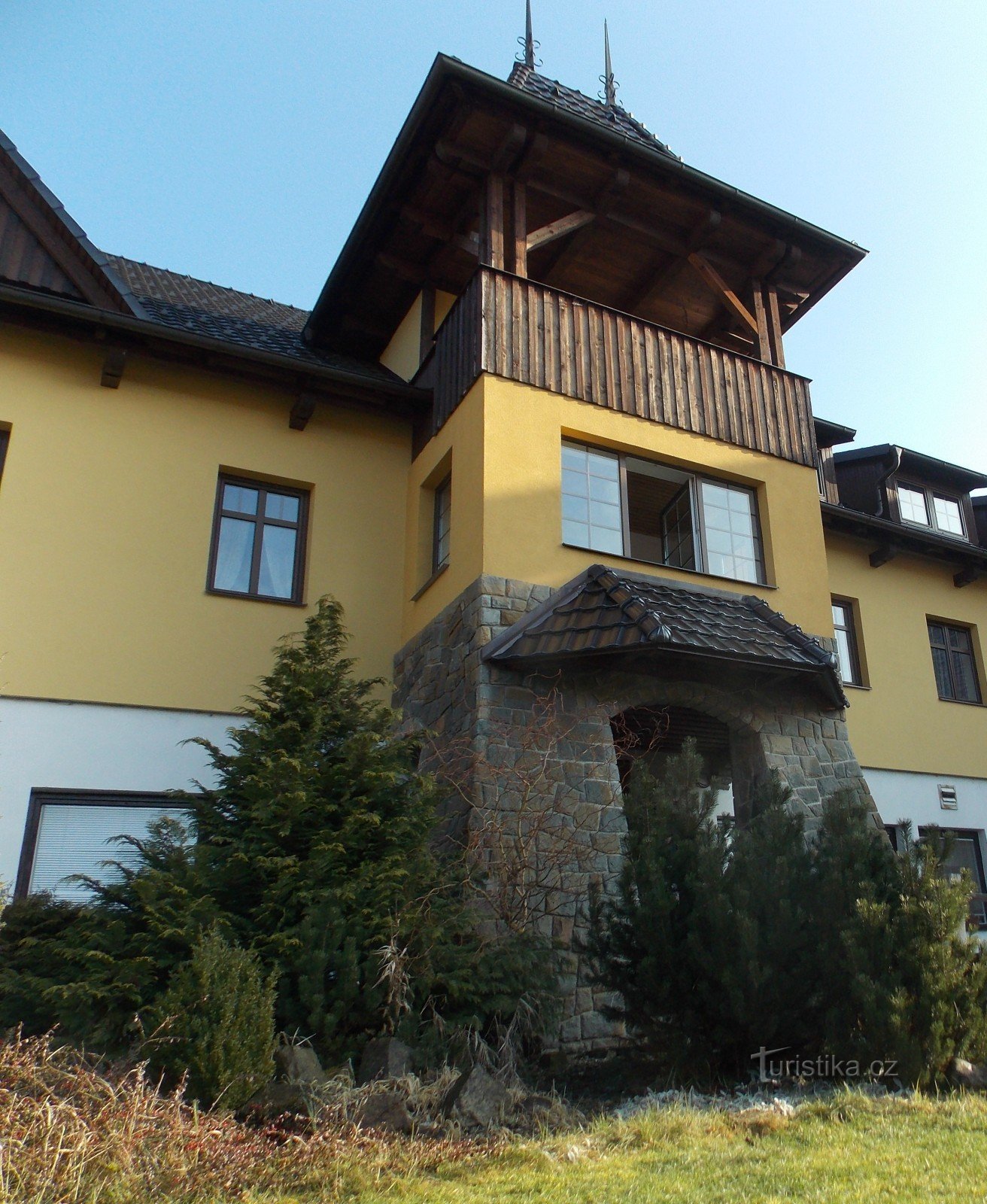 Валашский шенк и отель Огар в Позловицах возле Лугачовиц