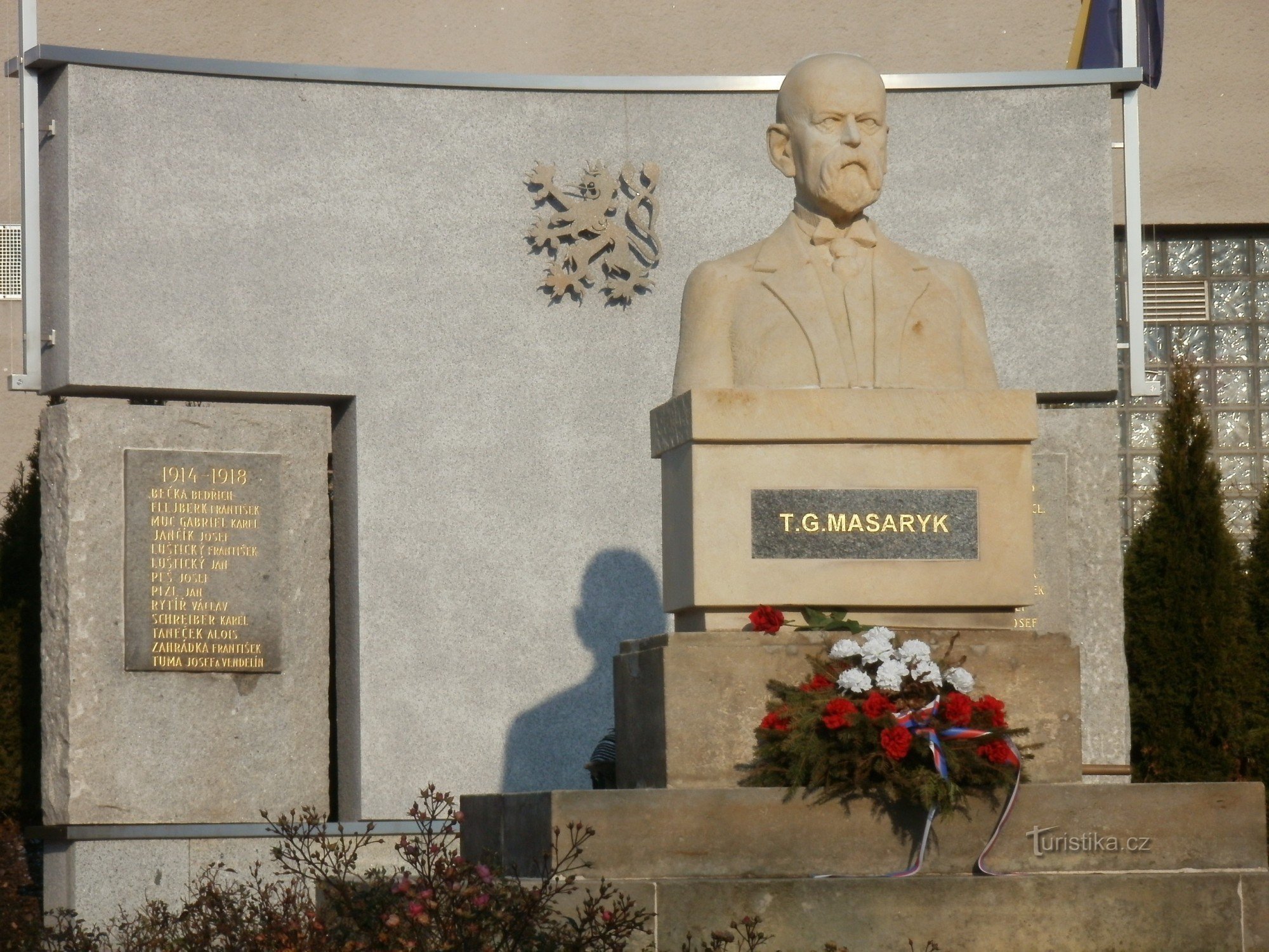 Valdice - TG-Masaryk-Denkmal