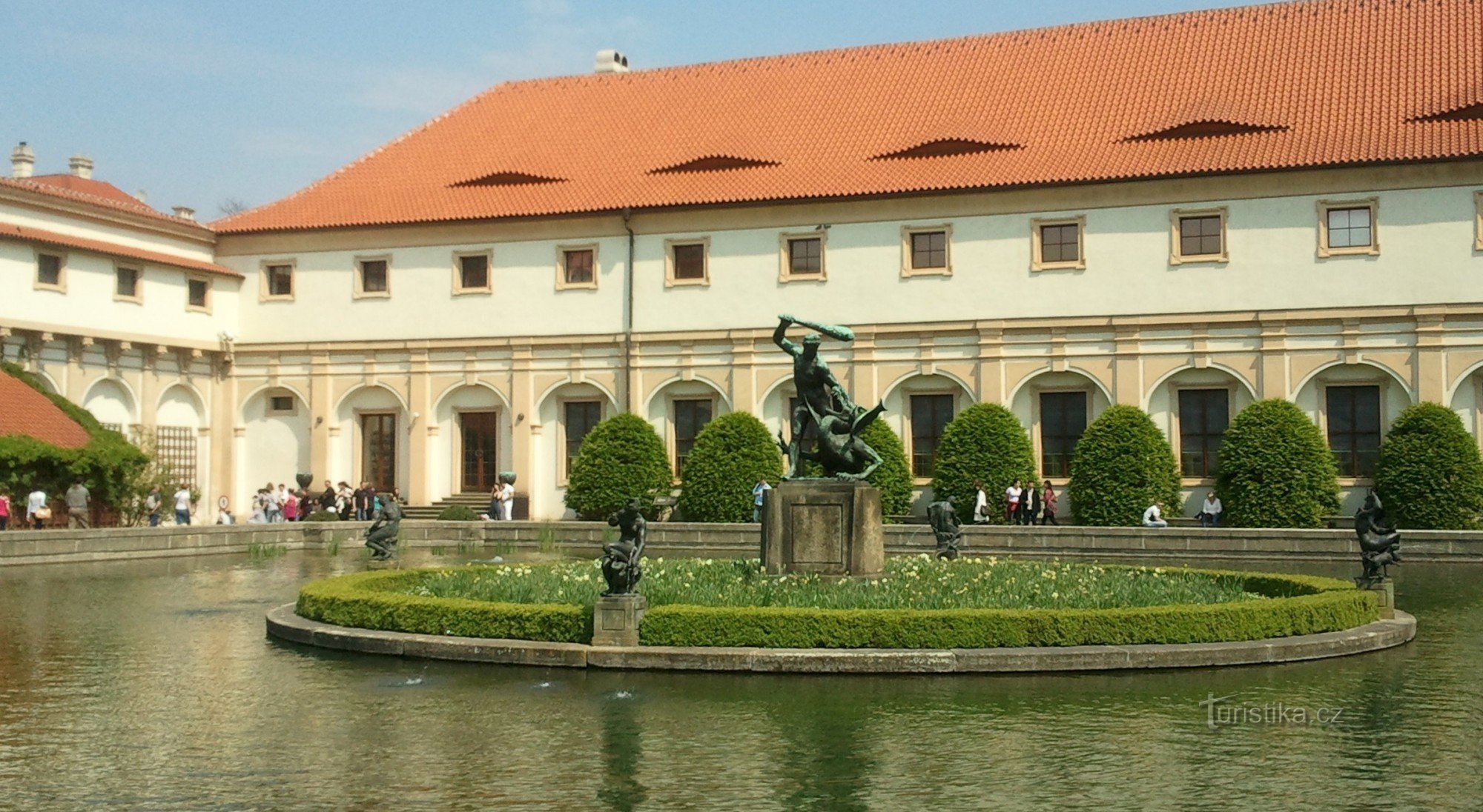 Cung điện và vườn Wallenstein
