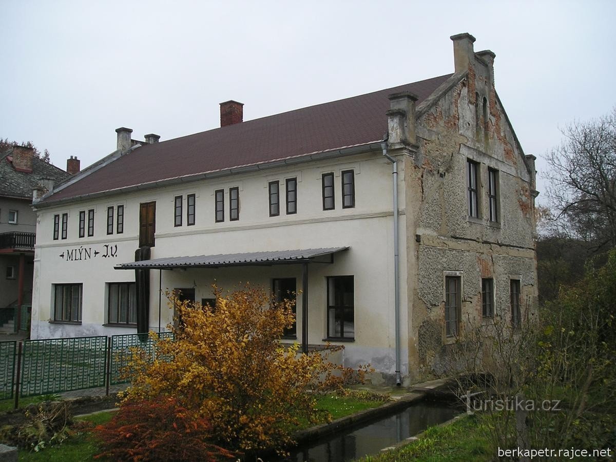 Valentův mlýn - muzeum mlynářství v Bakově nad Jizerou
