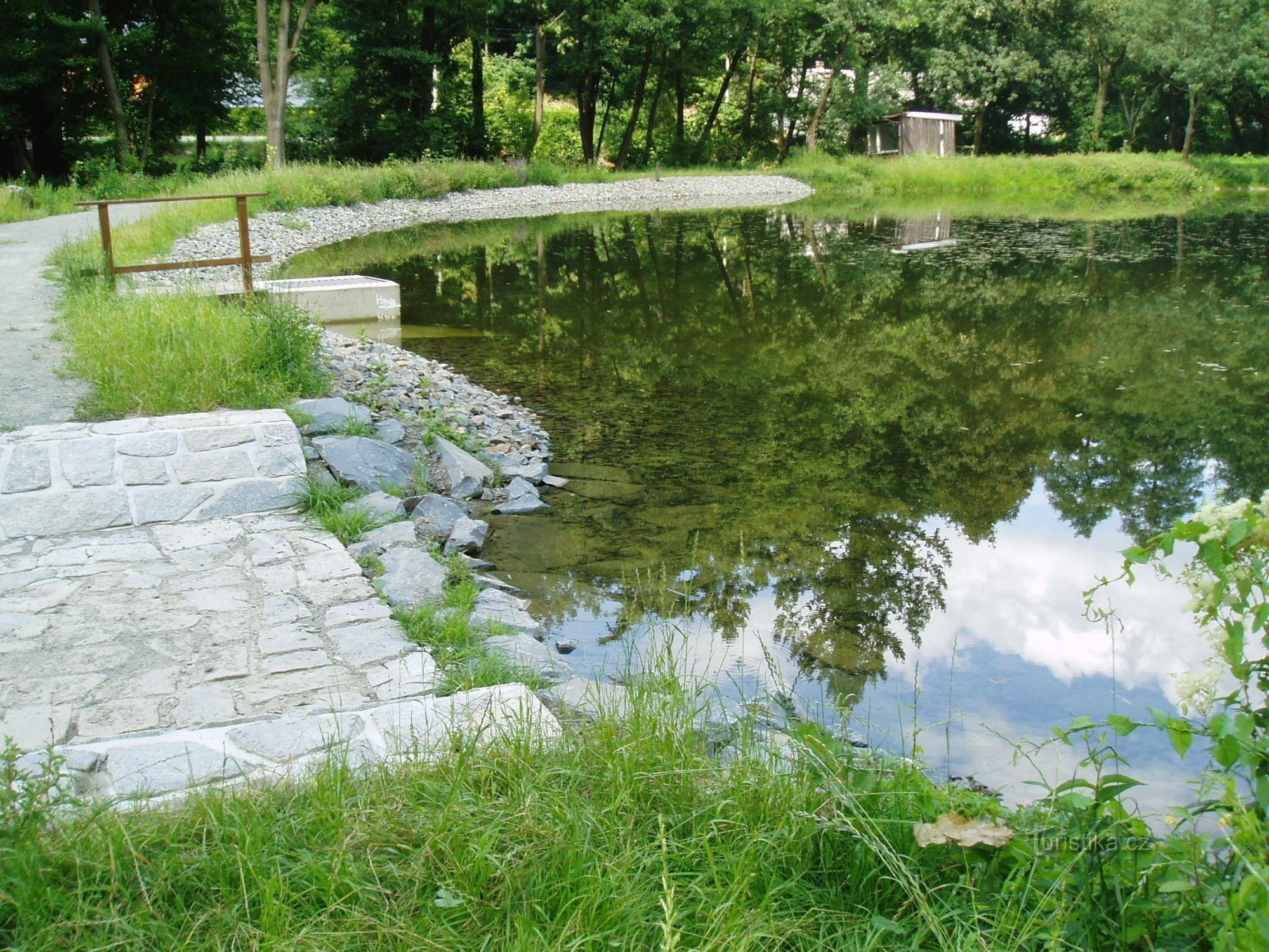 Valšovský dam