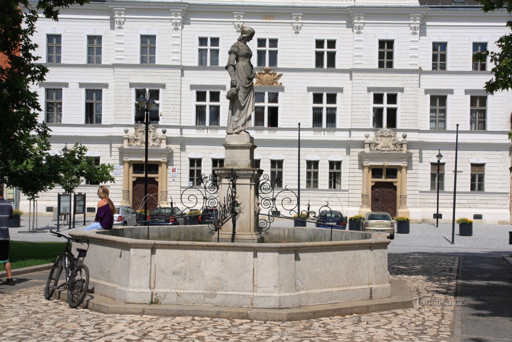 Valtice - fountain on the square