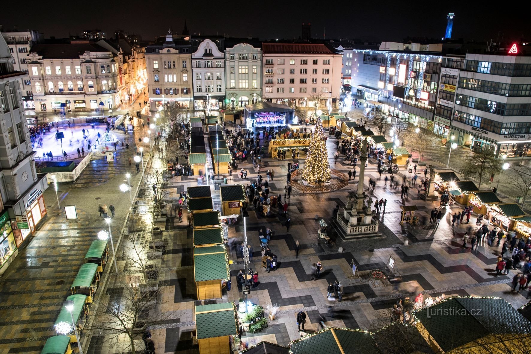 Chợ Giáng sinh ở Ostrava