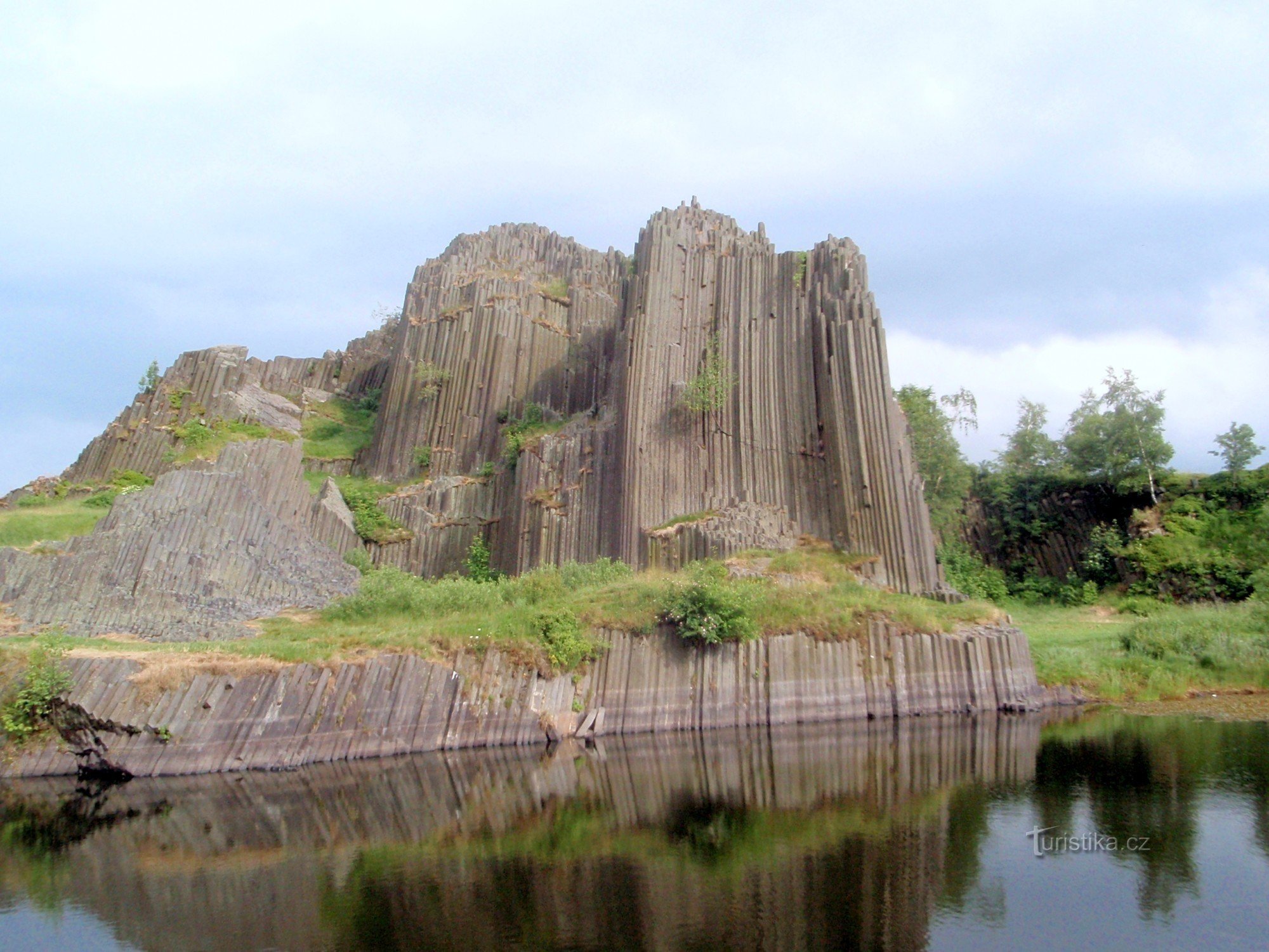 órgão com lagoa