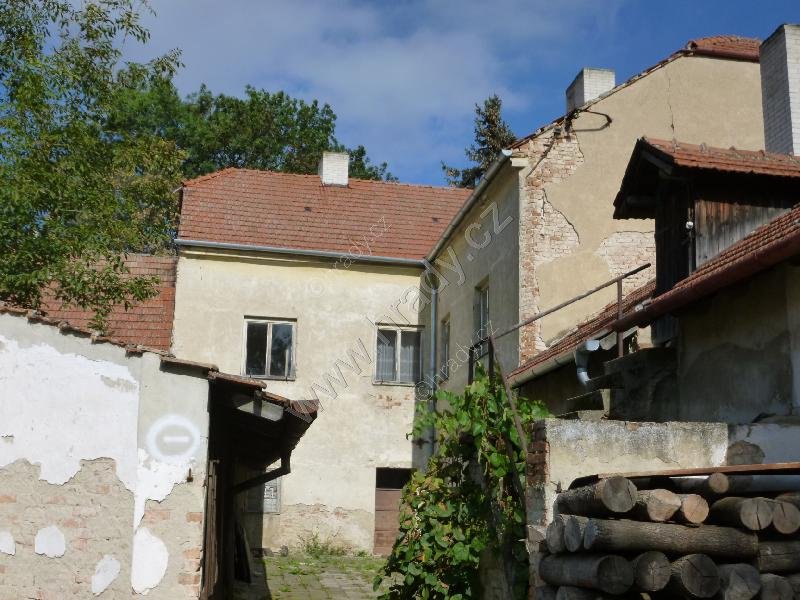 Vážany nad Litavou