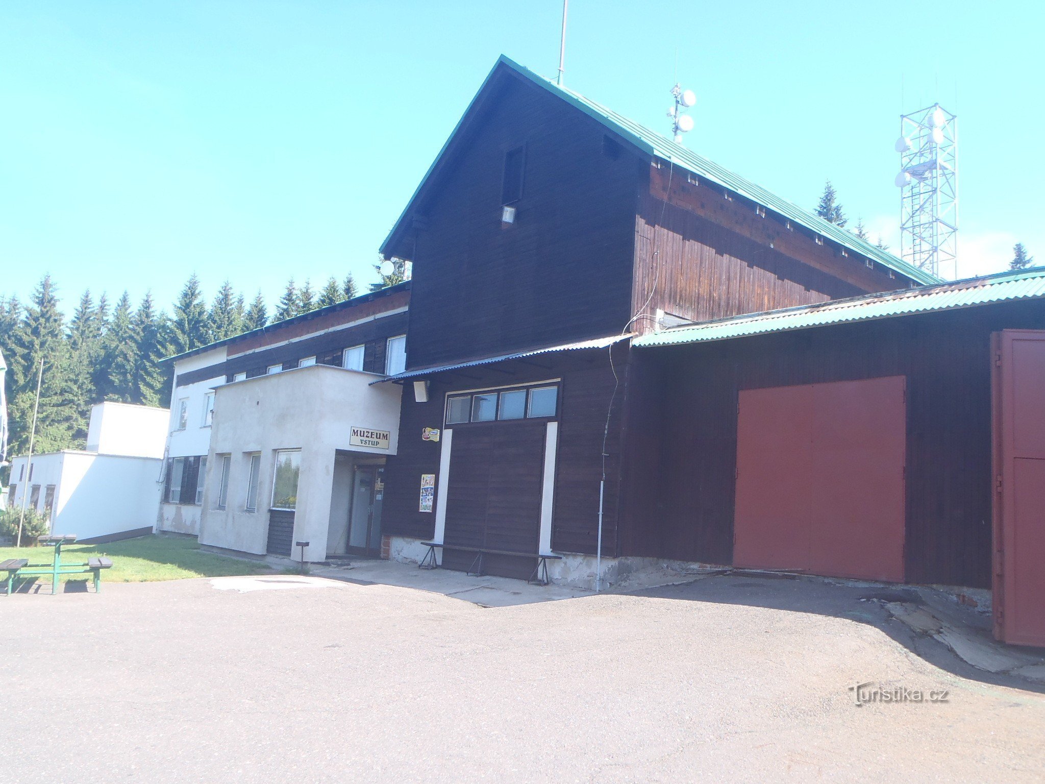 L'entrée du musée