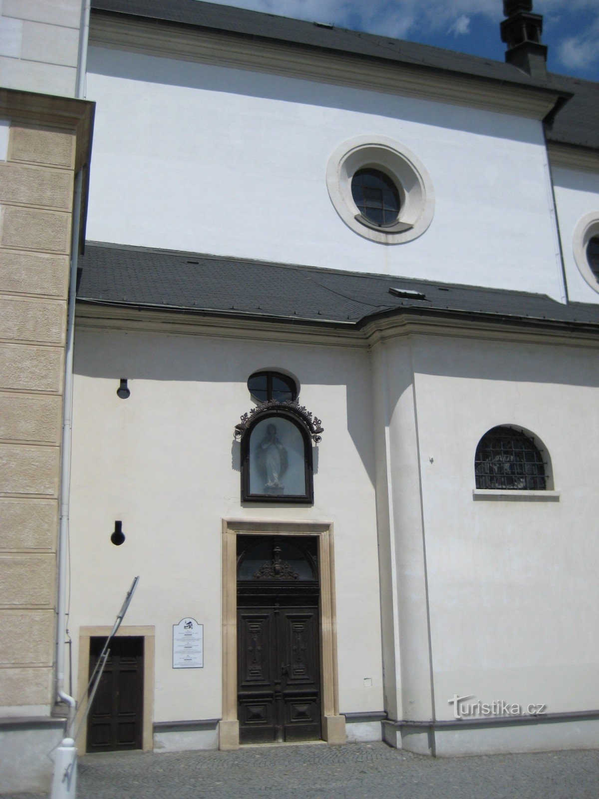 entrance to the viewpoint