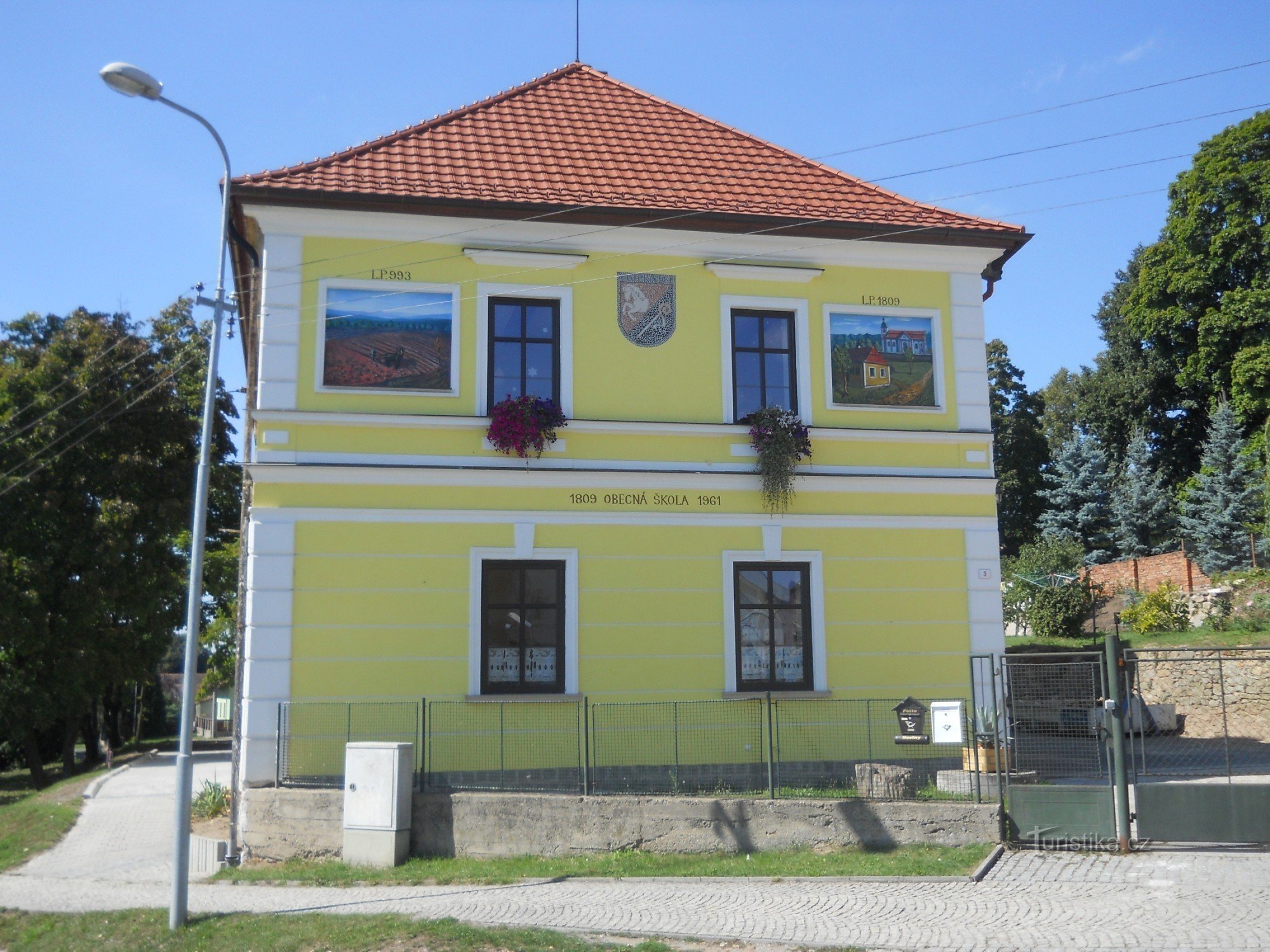 Vejprnice - general school