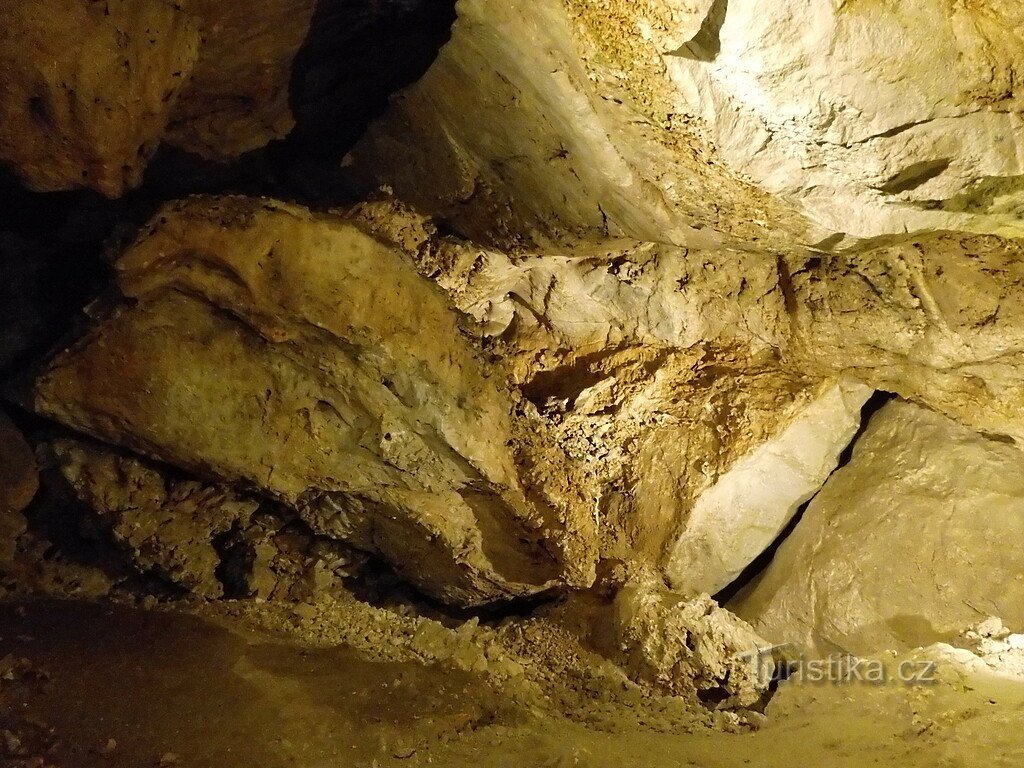 A very unusual cave